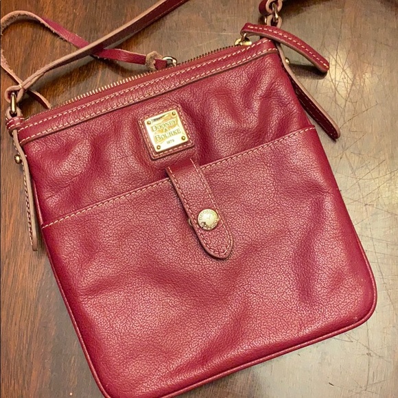 Dooney and Bourke letter carrier - Picture 12 of 12